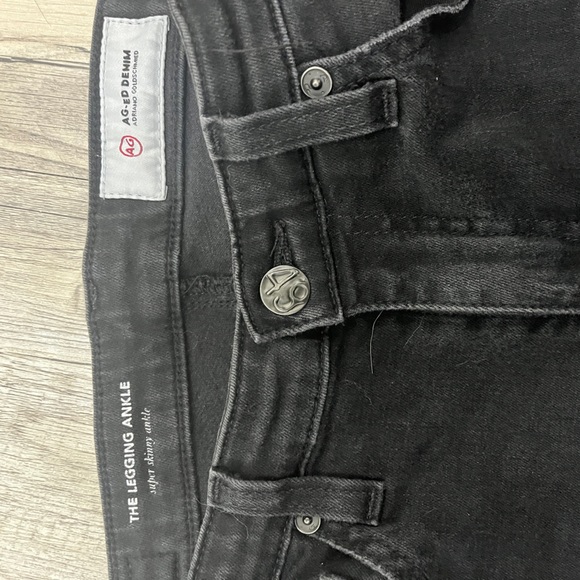 AG Adriano Goldschmied Black The Legging Super Skinny Ankle distressed jean - Picture 5 of 6
